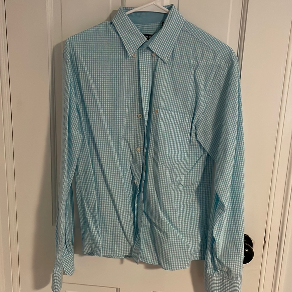 Men’s Izod button down shirt